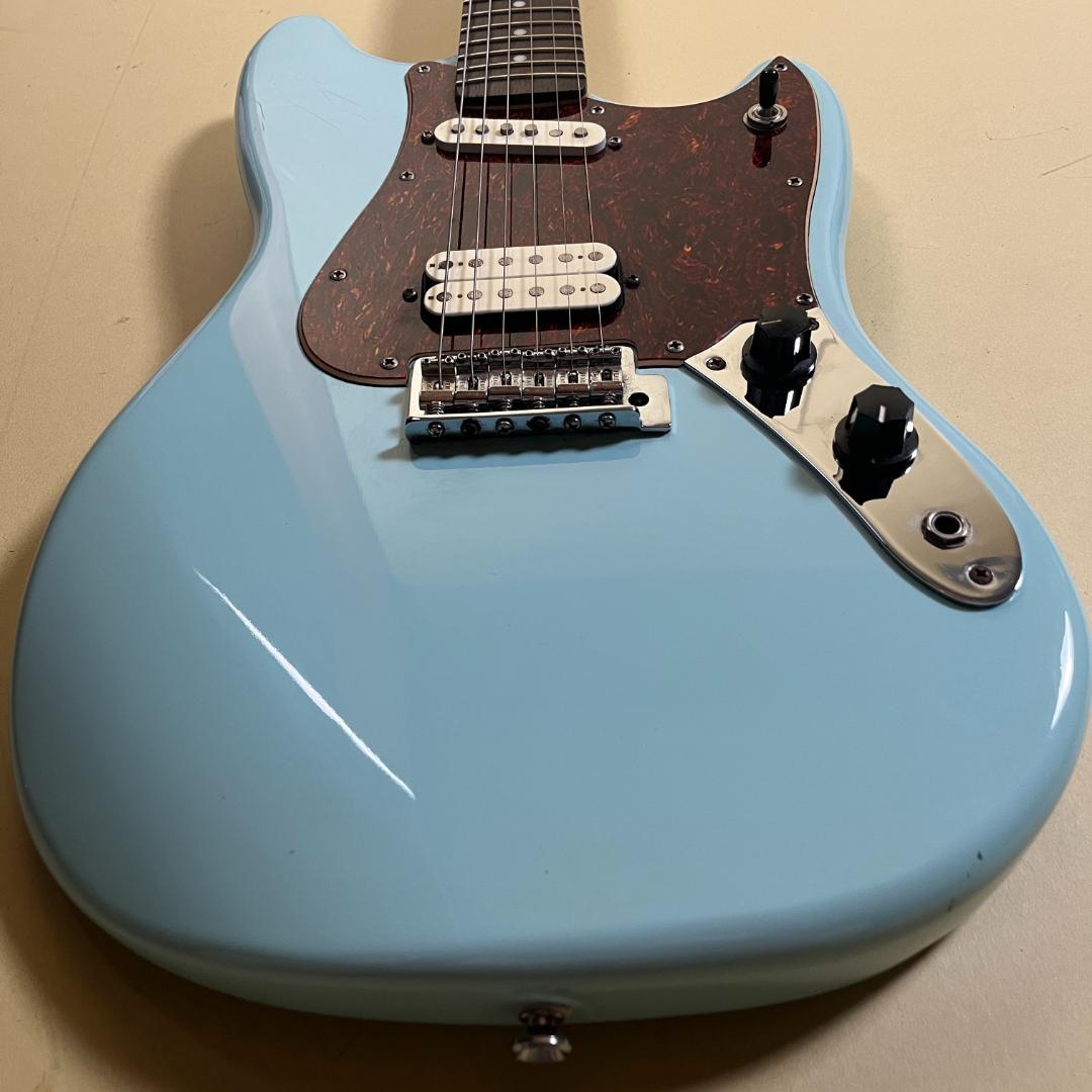 Squier Cyclone Sonic Blue 2011年製 Fender