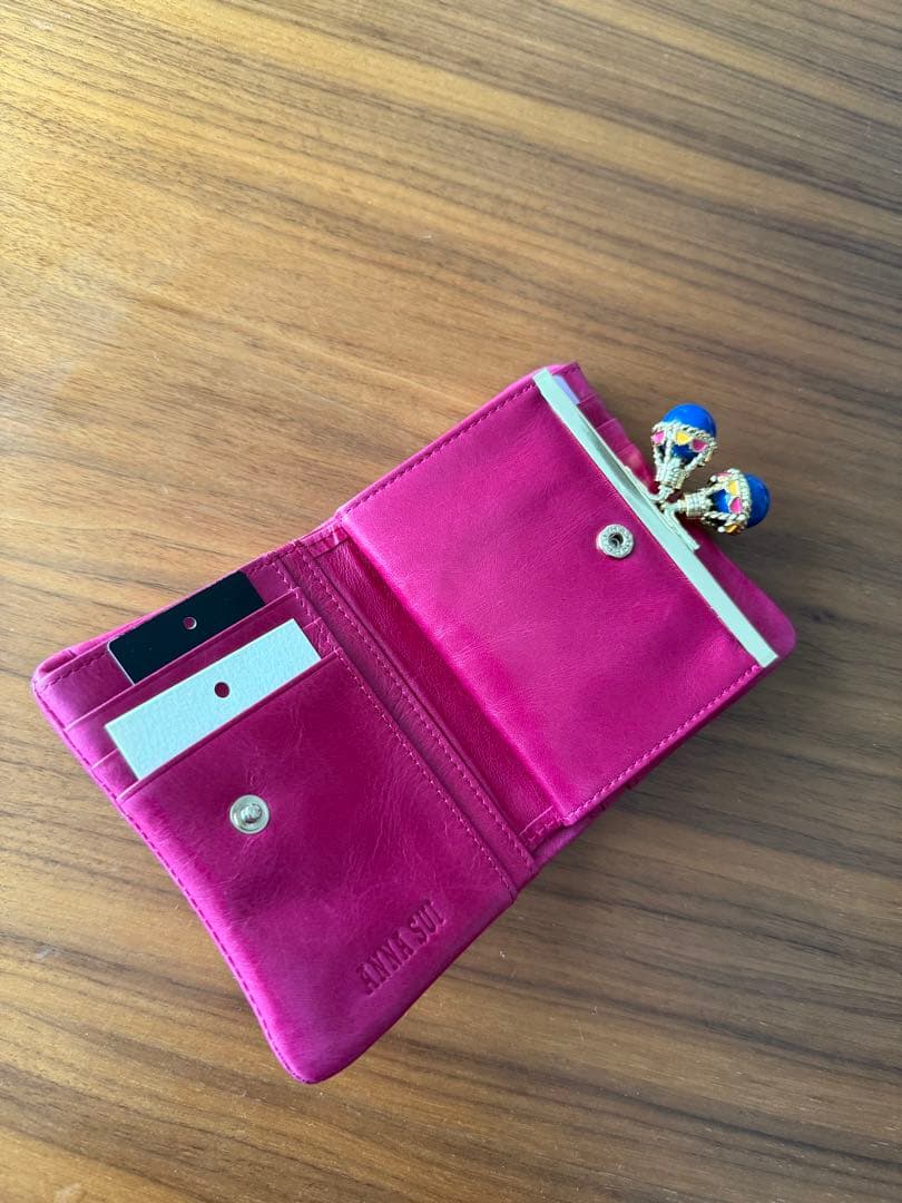 ANNA SUI アナスイ　本革がま口二つ折り財布