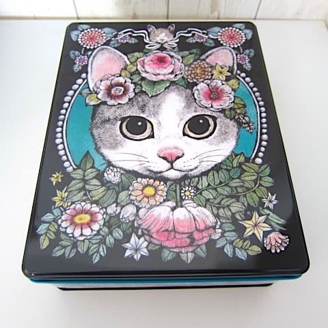 雑貨908／ホルベイン×ヒグチユウコ2024 角缶 YH-TB8 おひめさま