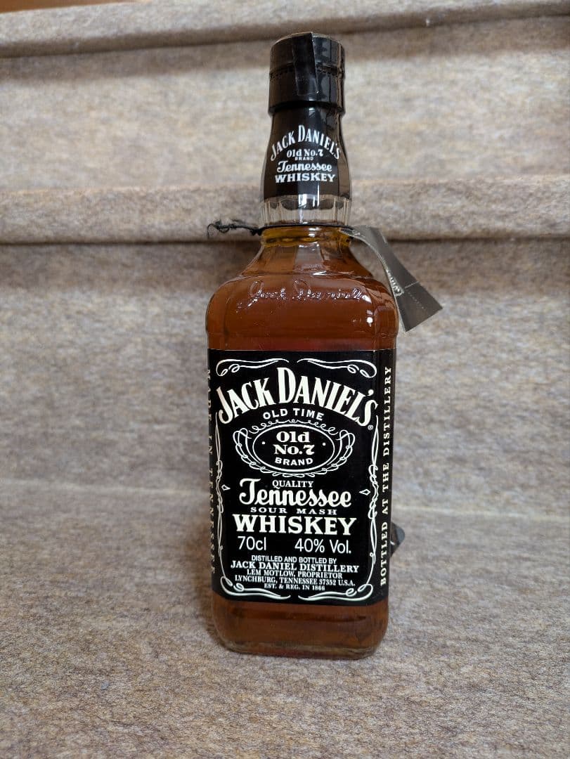 古酒 ジャックダニエルJACK DANIEL'S Old No.7 旧ボトル - メルカリ