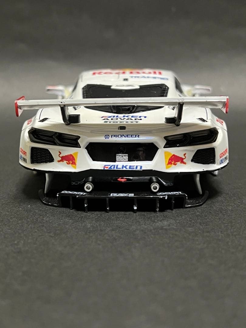 京商　ミニッツ コルベット　c8-r ホワイトボディ自作塗装　使用品　2台セット