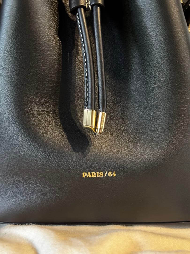 新品！ ブラック バケットバッグ