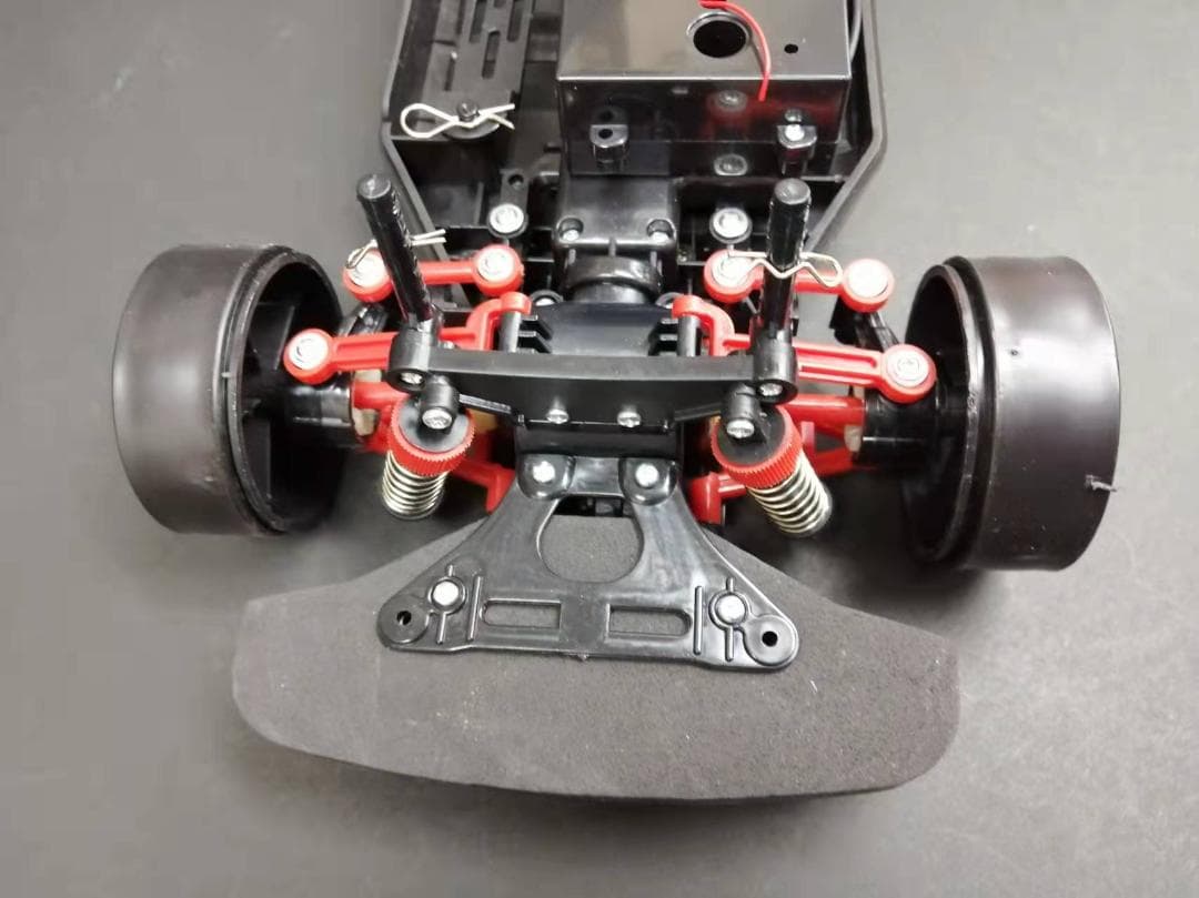 電池2個付き　1/10ドリフトラジコンカー　GTRガンメタリック　ターボ機能付