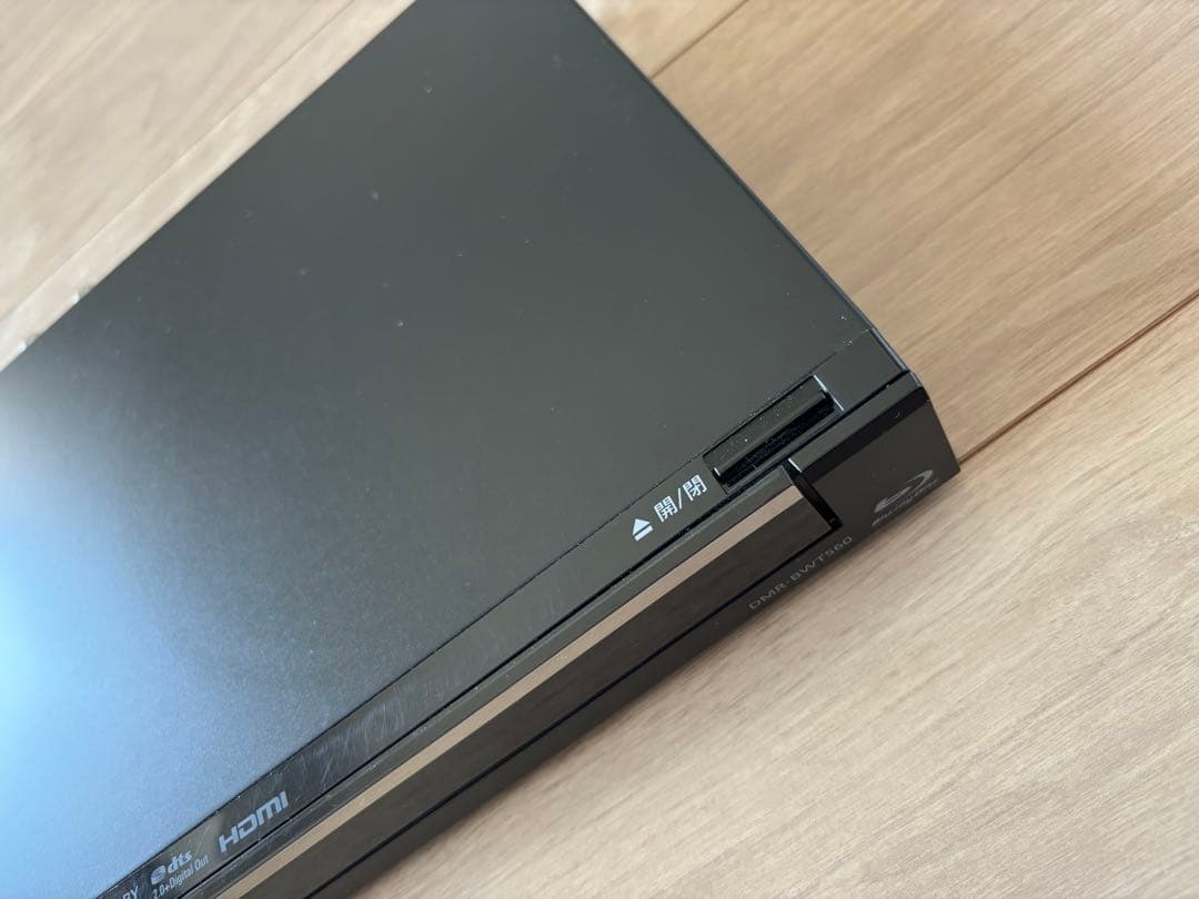 Panasonic　DMR-BWT560　ブルーレイレコーダー　DIGA