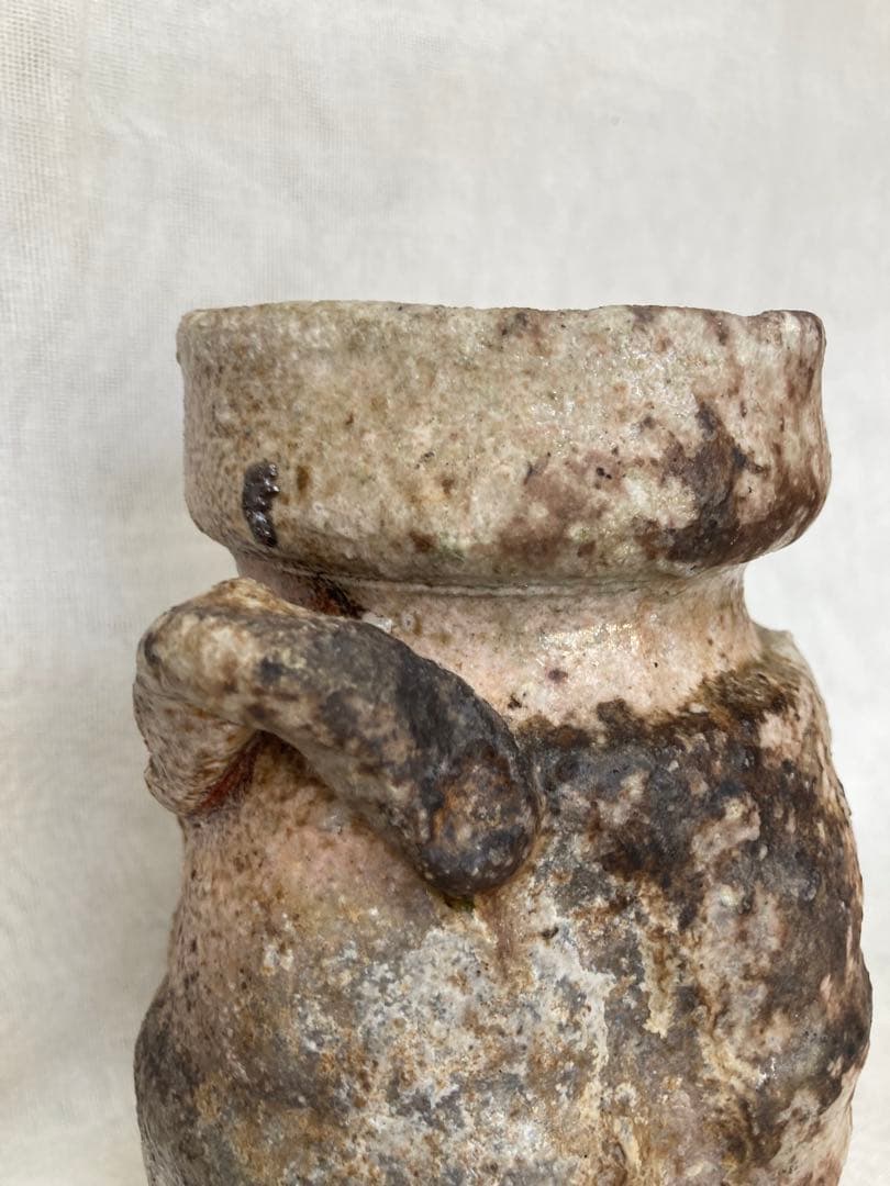 かな専用穴窯耳付花瓶花／信楽焼／瓶67