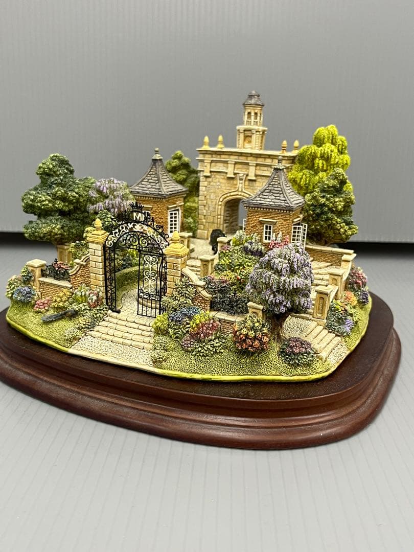 The Millennium Gate リリパットレーン 限定大型モデル 難あり