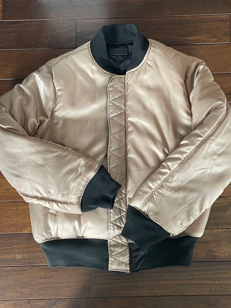 トレカ付き GOLDEN BTSジョングク BOMBER JACKET - メルカリ