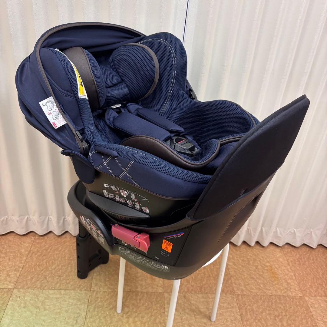 クリーニング済　☆極美品☆　新生児　エールべべ　クルット4S　グランス　ネイビー