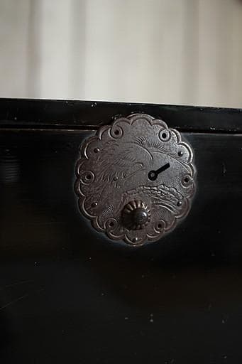 綺麗な丸金具庄内箪笥 2段 タンス 収納 古家具 古民家 時代家具