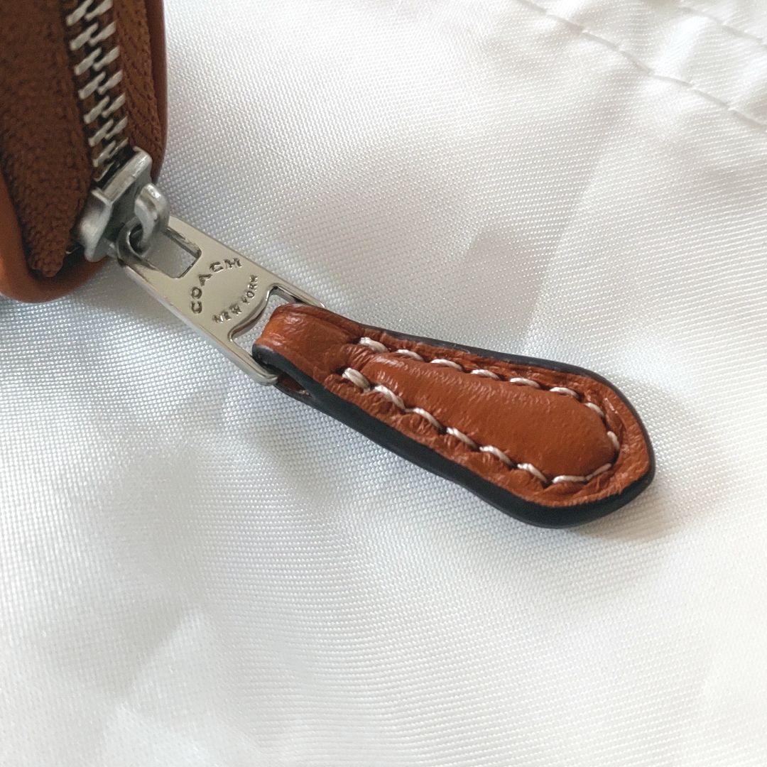 COACH コーチ　エッセンシャル　ケース　カードケース　ラインストーン