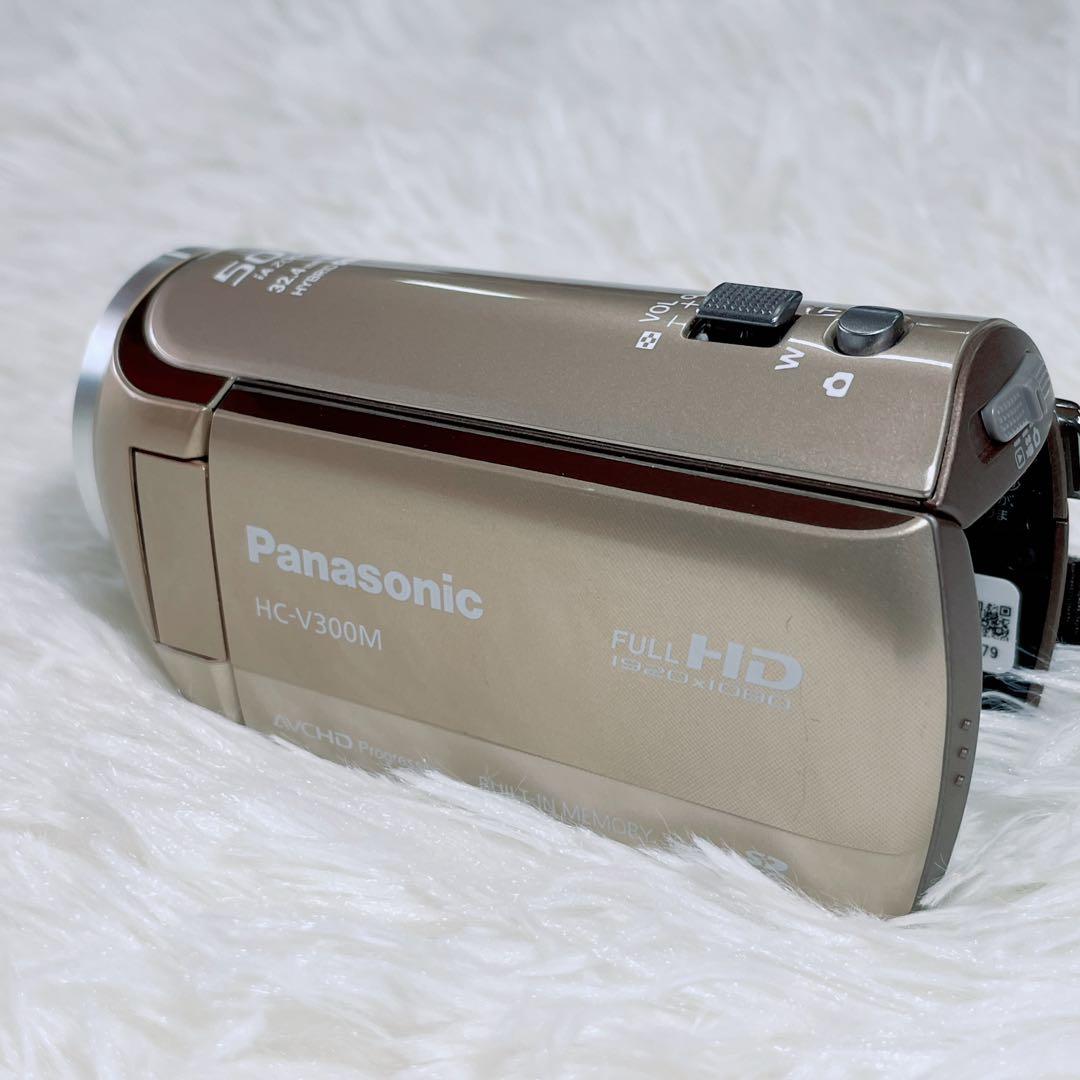 美品 Panasonic ビデオカメラ 【HC-V300M】ゴールド 付属品付き