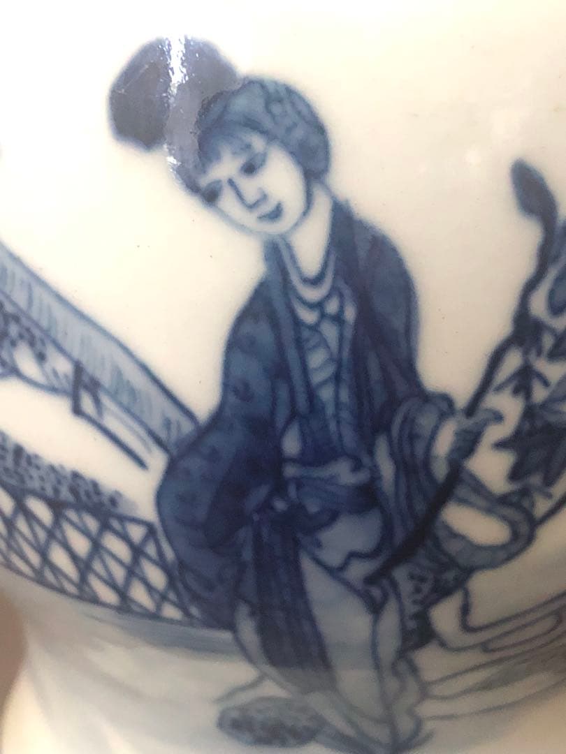 中国骨董 古美術 青花人物紋 蓋付壷