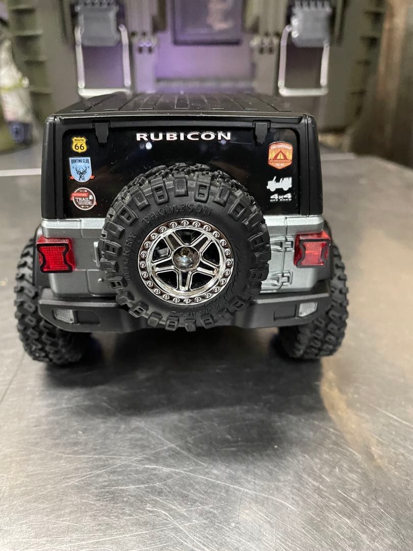 Rubicon ラジコンカー グレー　1/18