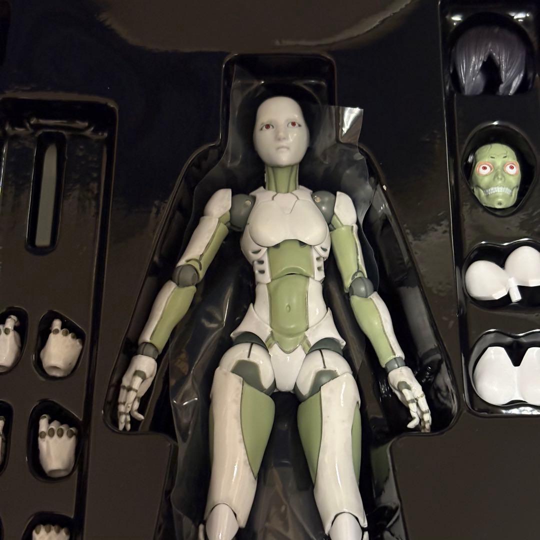 1/12 東亜重工製 合成人間♀ 千値練 アクションフィギュア 1000toys