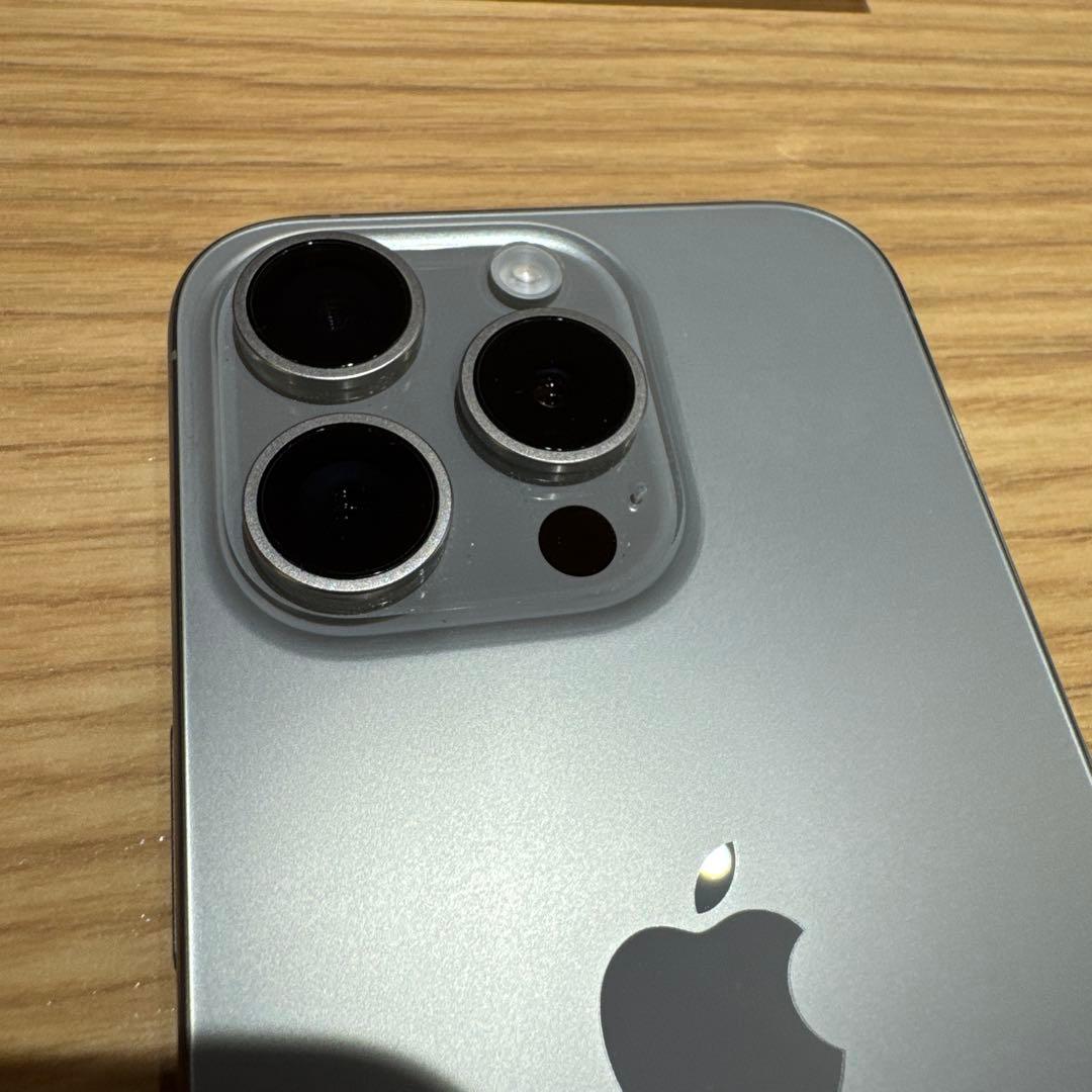 Apple iPhone 15 Pro スペースグレー 本体 ジャンク - メルカリ