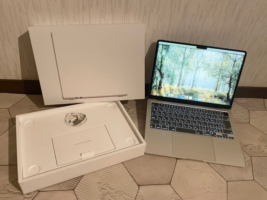 MacBook Air M3チップ 美品 限定保証つき MacBook Air M3チップ 美品 限定