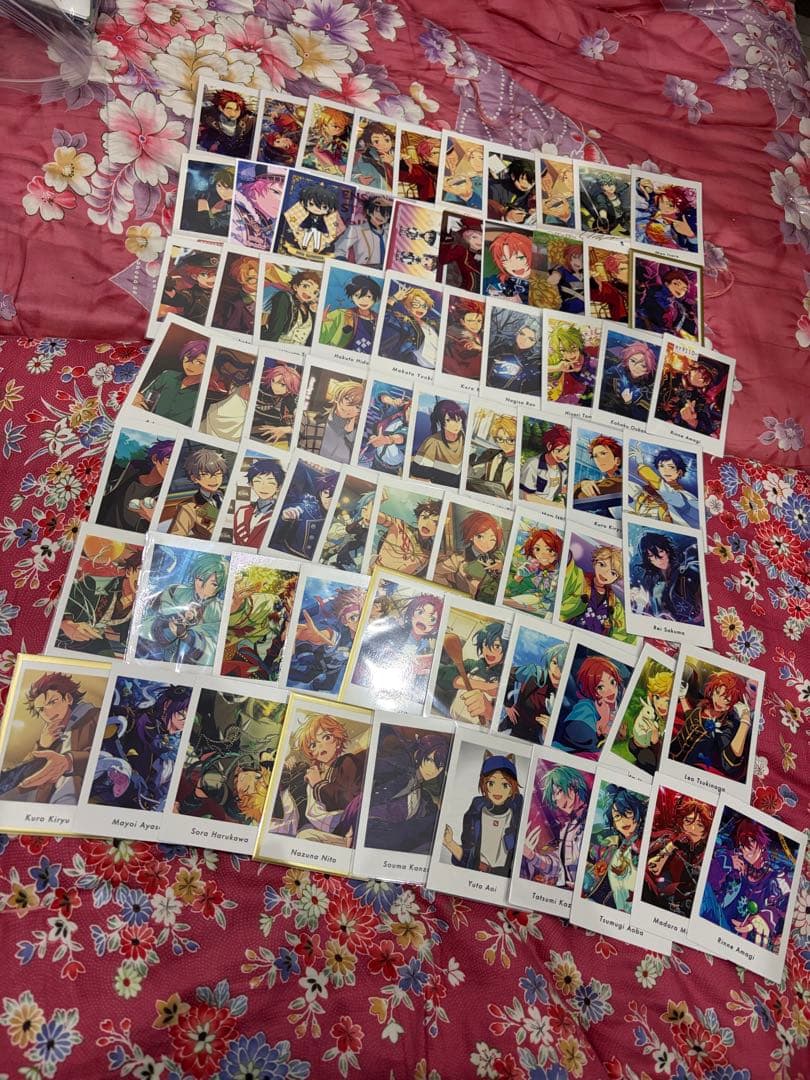 あんスタ グッズ まとめ売り 大量 330点 缶バッジ アクリルスタンド など