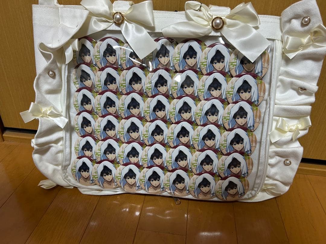 潔世一 ブルーロック 缶バッジ 痛バ