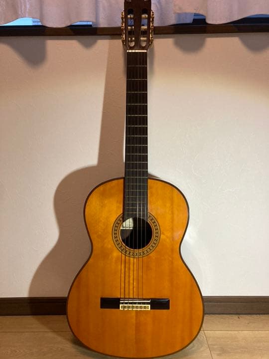 本物 YAMAHA GC-16C クラシックギター YAMAHA GC-16C クラシックギター