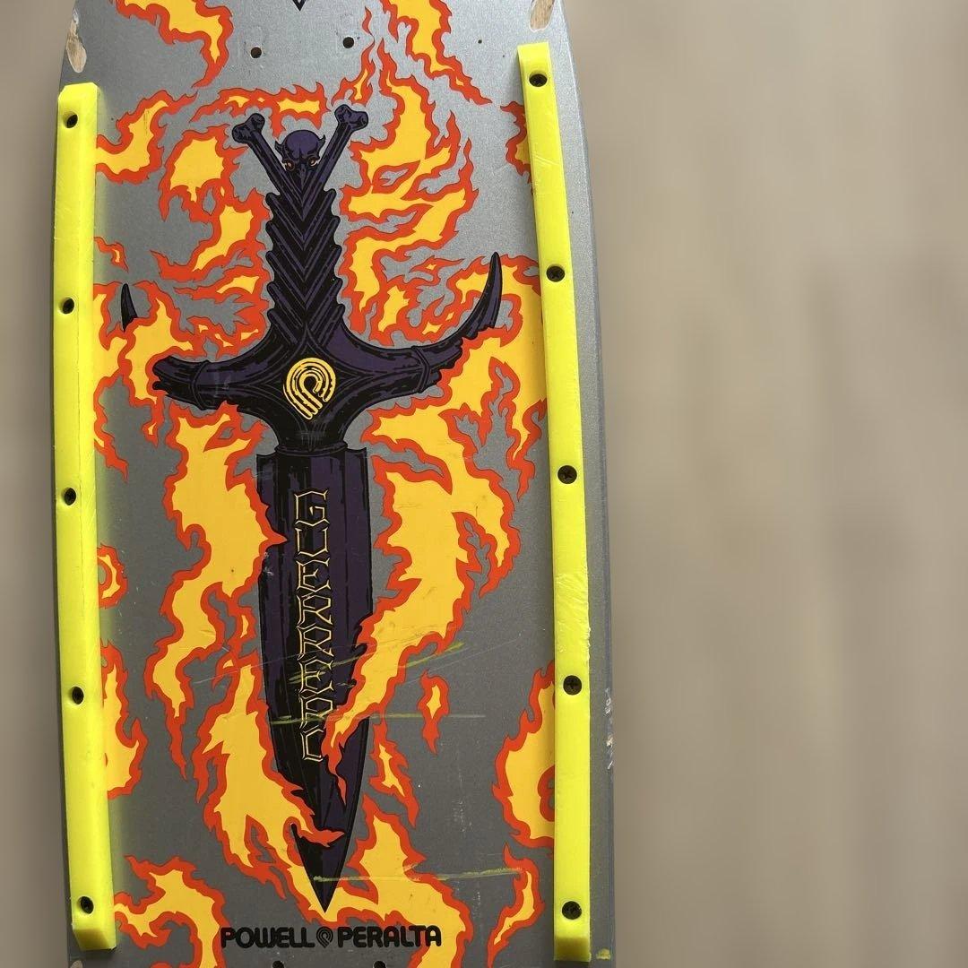 Powell Peralta  Guerrero デッキ