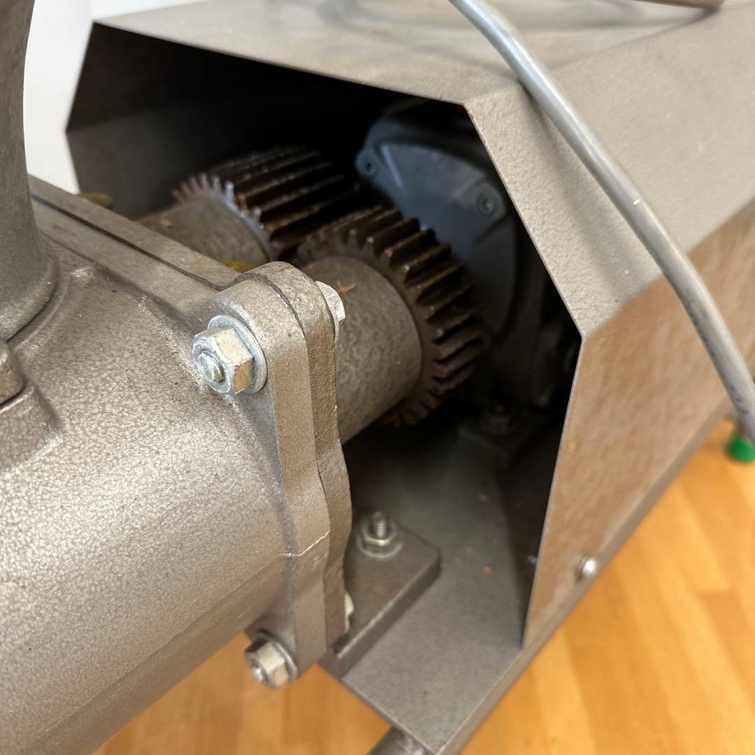 丸ニ陶料　土練機　KNEADING MACHINE MINI GIANT-1