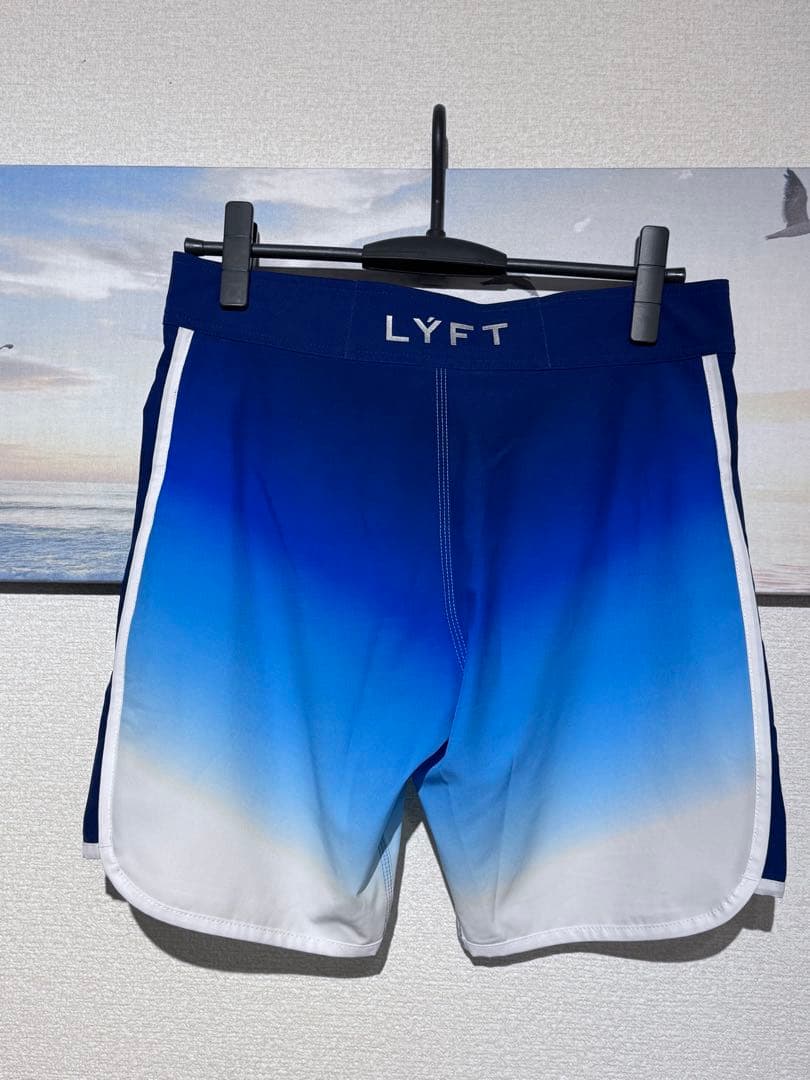 LYFT リフト サーフパンツ Sサイズ グラデーション