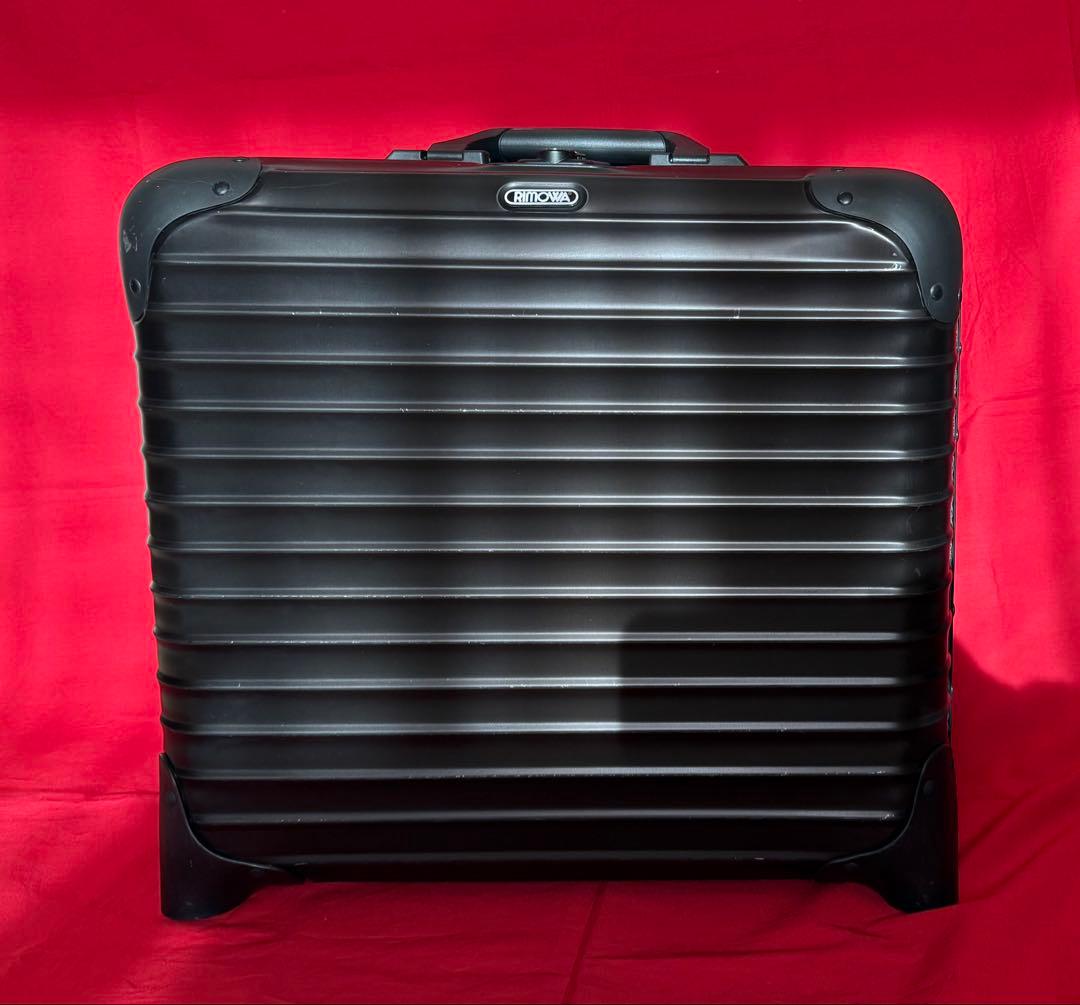 【サルサではありません】　2輪　 リモワ　オリジナル　コンパクト　黒　かじり跡有 RIMOWA - リモワ サルサ 2輪 33L 機内持ち込み可の通販 by はなみち