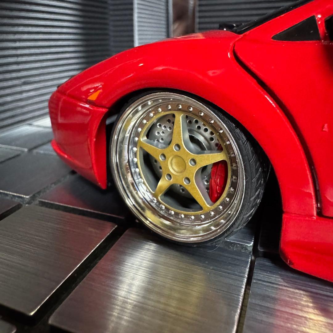 Bburago 1/18 ランボルギーニ ムルシエラゴ(カスタム仕様)レッド