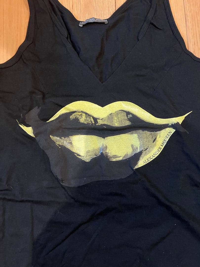 アレキサンダーマックイーン AlexanderMcQueen タンクトップ 黒金