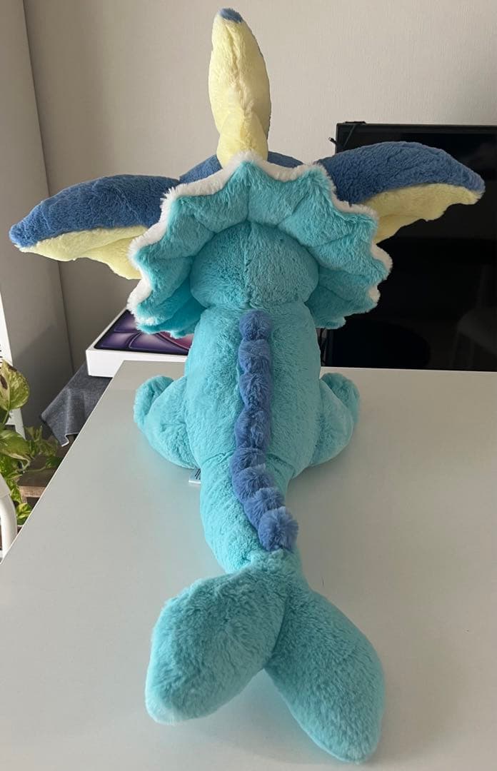 ポケモンセンター ふわふわ抱きぬいぐるみ シャワーズ