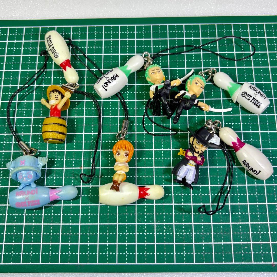 ラウンドワン ONE PIECE コラボ ストラップ 6体セット - メルカリ