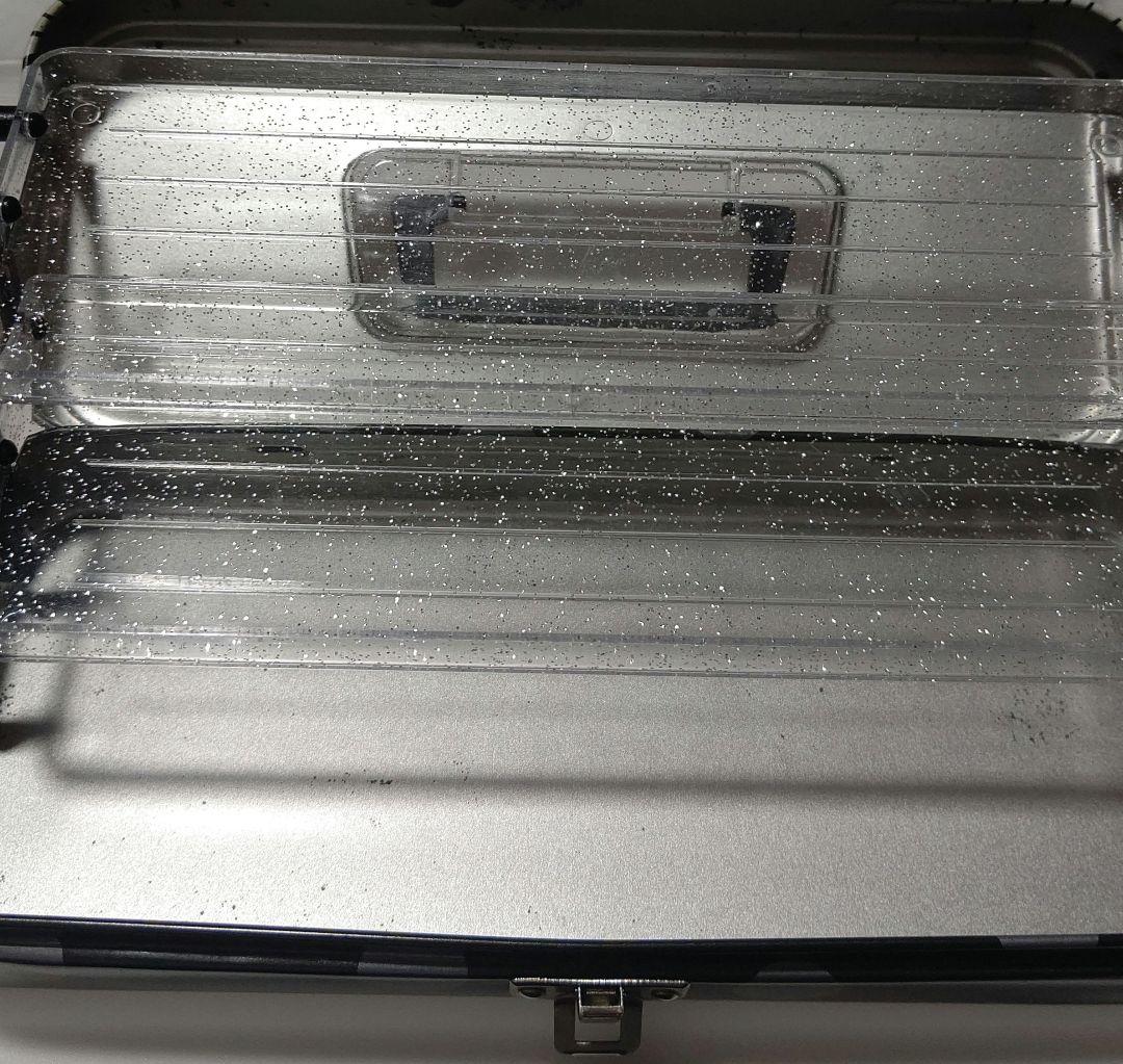 モノトーンパンダ 缶 ペンケース - メルカリ