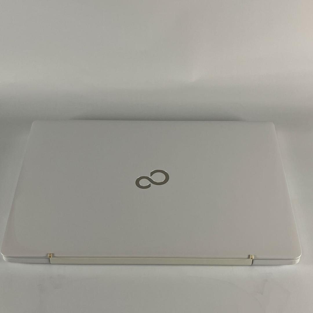 Core i7 SSD1TB メモリ32GB Windows11 ノートパソコン