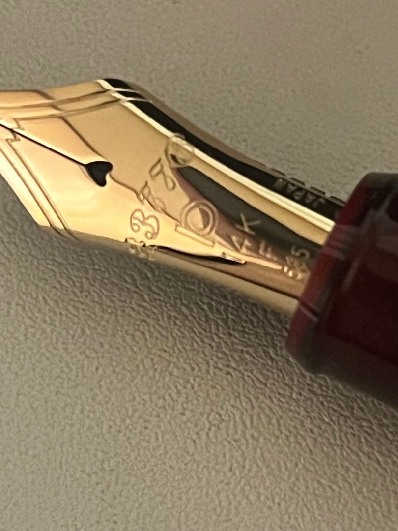 PLATINUM 万年筆 ブルゴーニュ