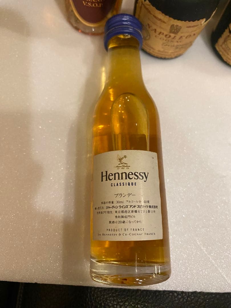 ヘネシー&カミュ＆&ナポレオン&レミーマルタン古酒ミニボトル13本