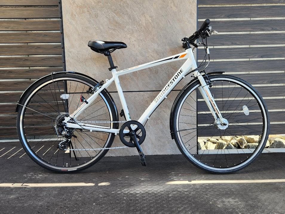 極上美品】 TB1 クロスバイク 白 ブリヂストン 通勤通学 直接受渡限定