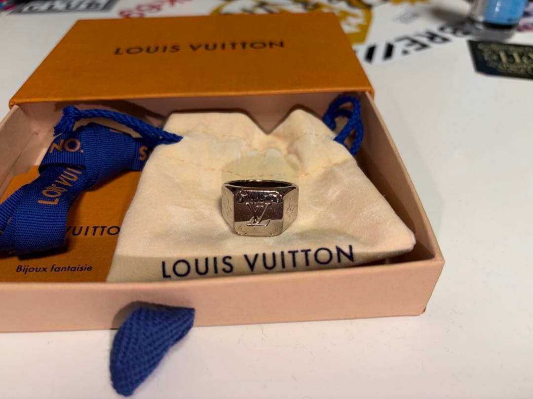 マンさん　ルイ・ヴィトン　モノグラム シグネットリング 指輪