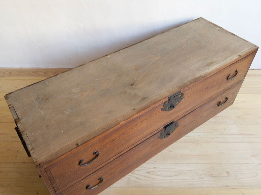 ローボード　チェスト　2段　木製　収納棚　古道具　古家具　アンティーク