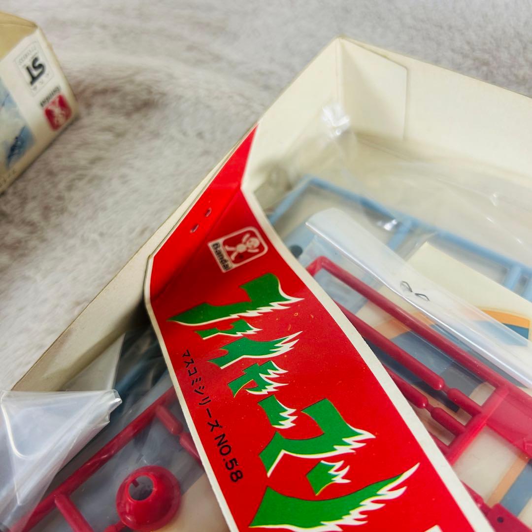 【激希少】旧バンダイ　ファイヤーマン マリンゴン 未組み立て　外箱極美品