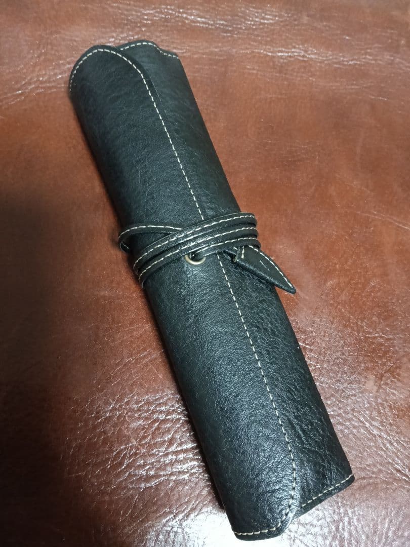 土屋鞄 トーンオイルヌメ革 ロール ペンケース ブラック ブラウン