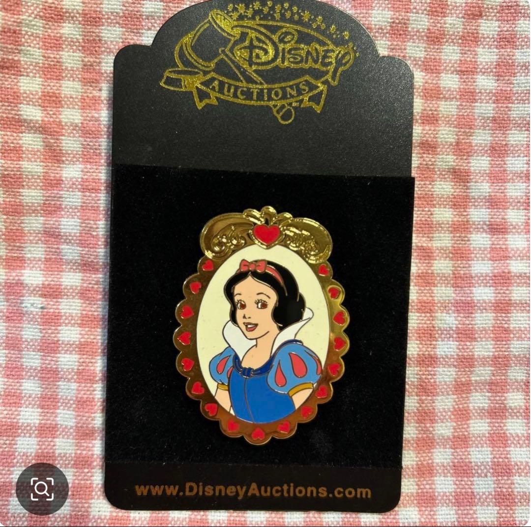 くぅ　　白雪姫 ピンバッジ 5点セット