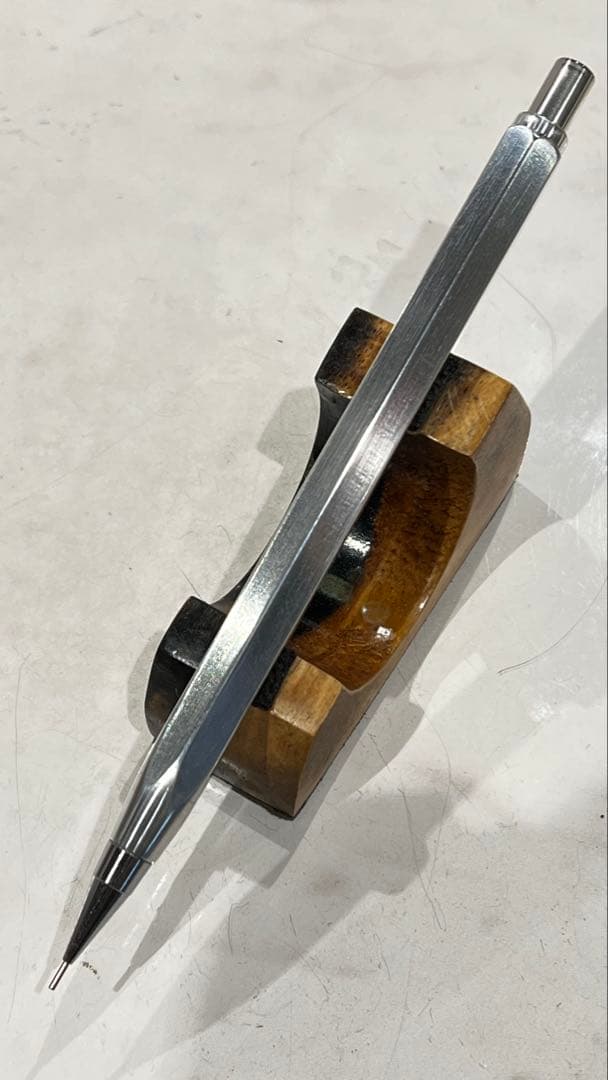 くさいろ　P205 アルミ　六角軸