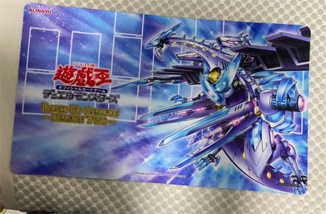 遊戯王 ドライトロン ファフμβ プレイマット 遊戯王 竜輝巧－ファフμβ