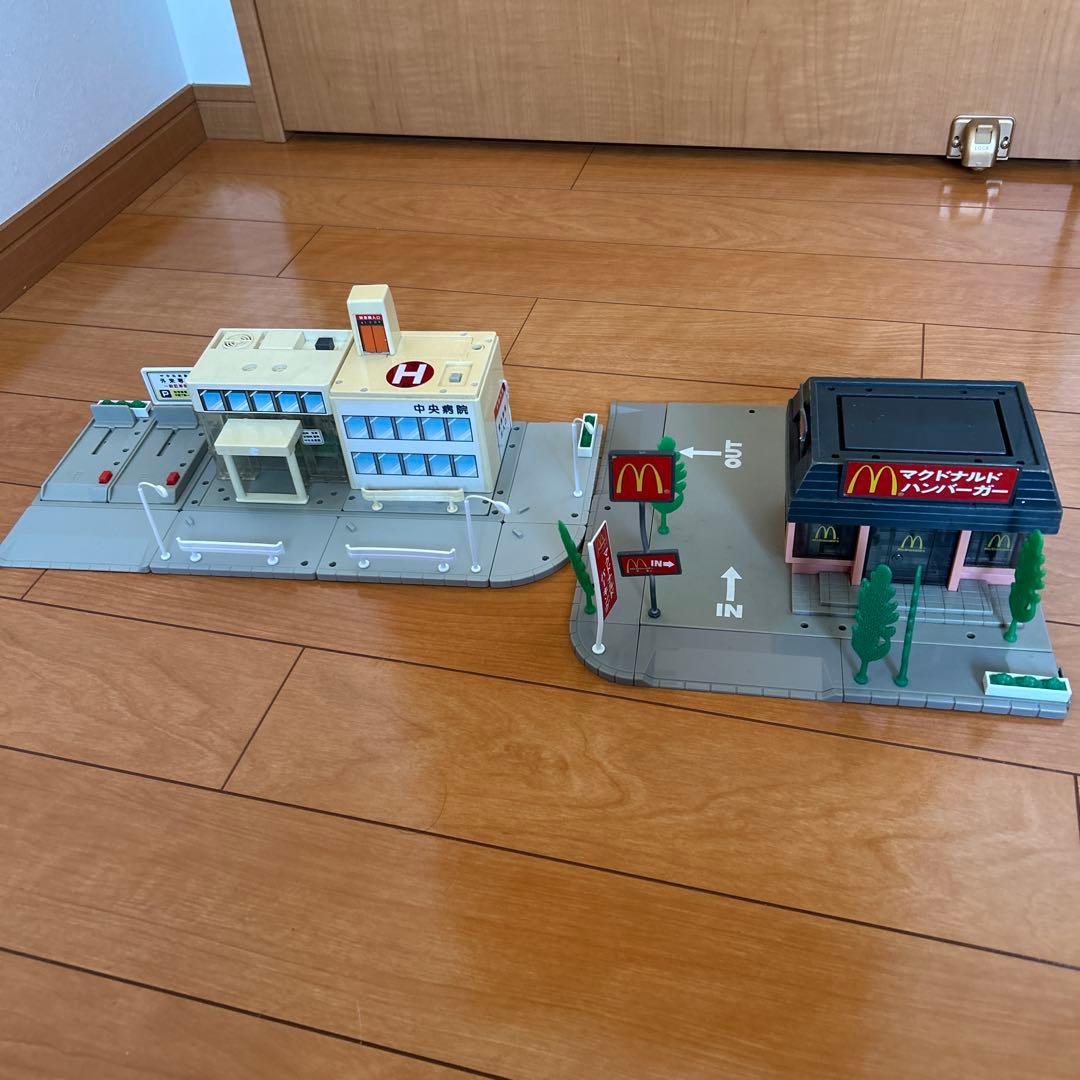 クレヨンしんちゃん」住宅情報賃貸版ぬいぐるみ（非売品・新品