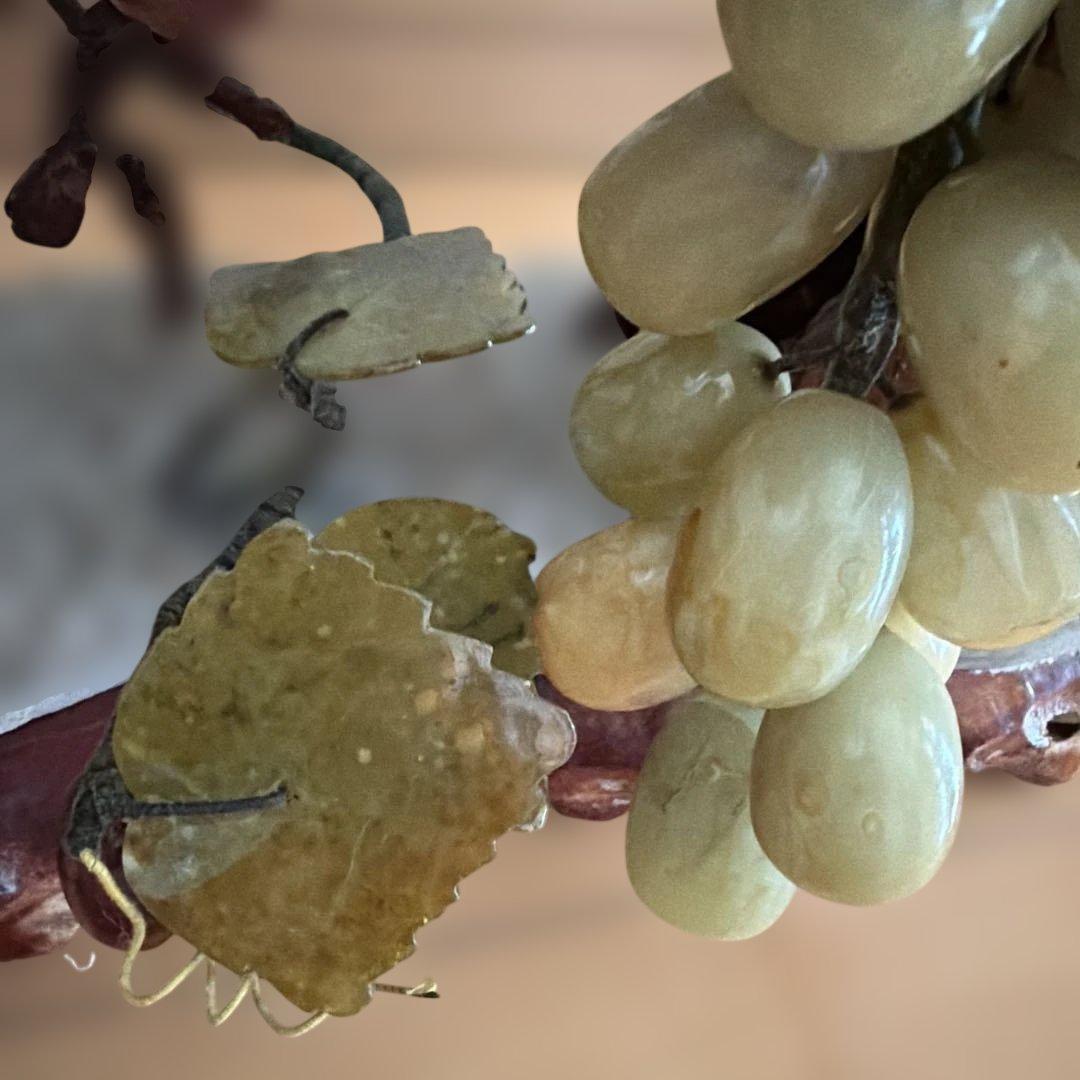 石材製 彫刻 天然石 盆栽風 飾り 桃と葡萄の置物 翡翠 オブジェ 縁起物