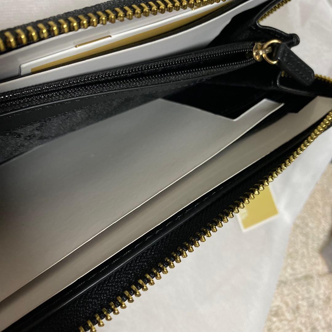 【年内限定】マイケルコース　財布　新品