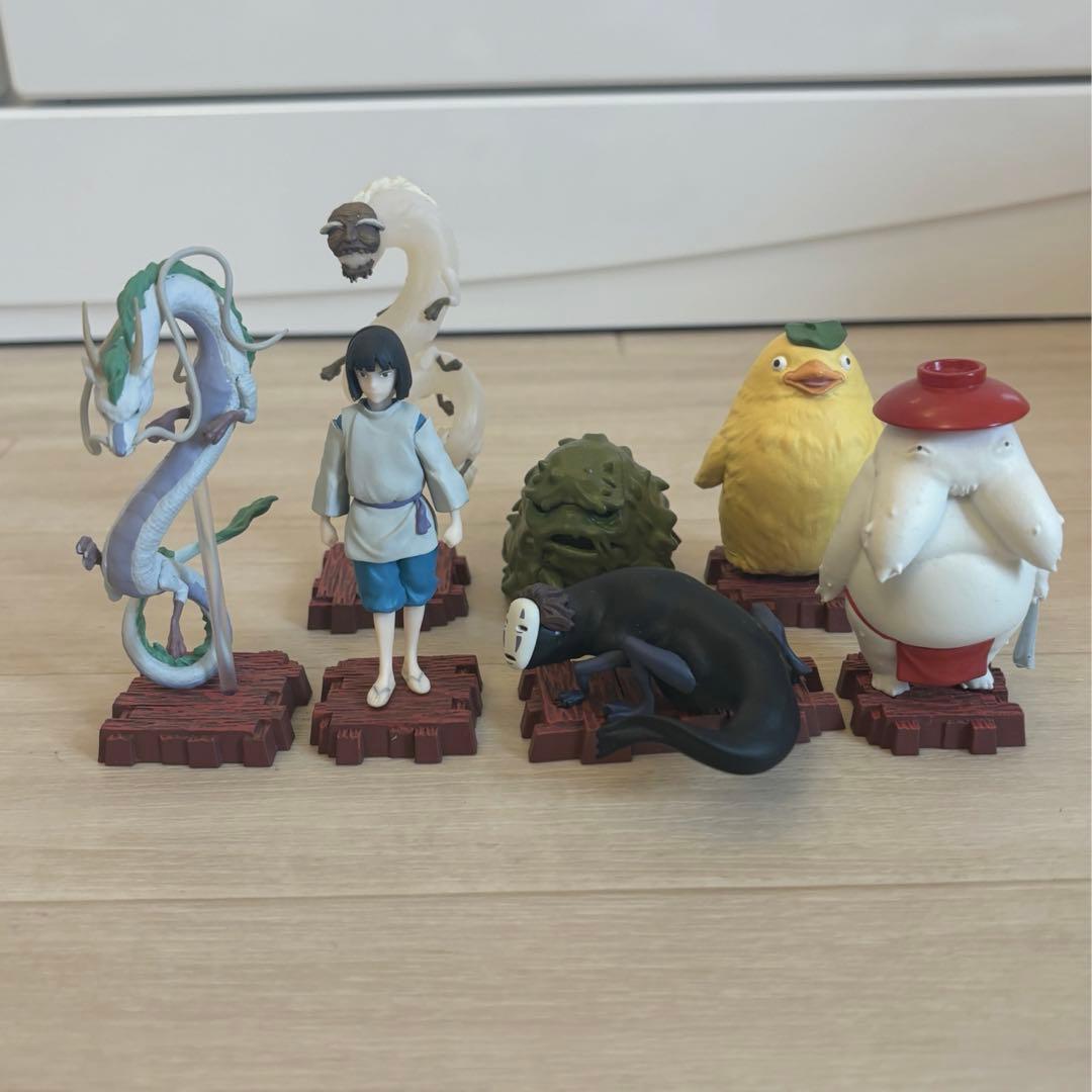 千と千尋の神隠し 神様がいっぱい フィギュア 1部訳あり ジブリ 千と