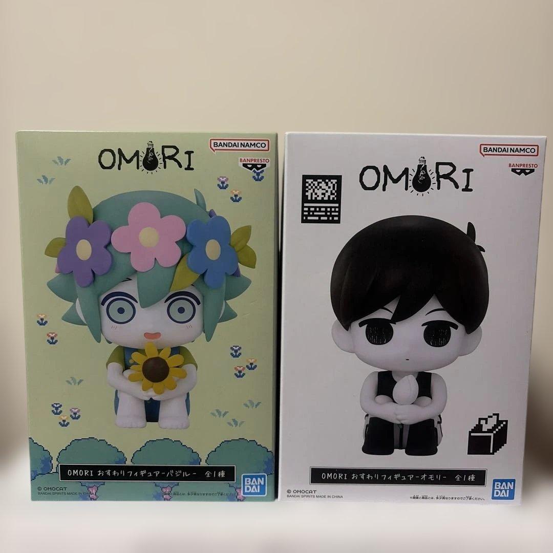 OMORI おすわりフィギュア オモリ バジル 全2種 - メルカリ