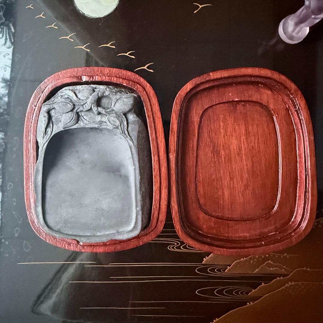 2245様感謝‼️旧家蔵出書の極み『桃陽刻天然端渓硯』」文房四宝 - メルカリ