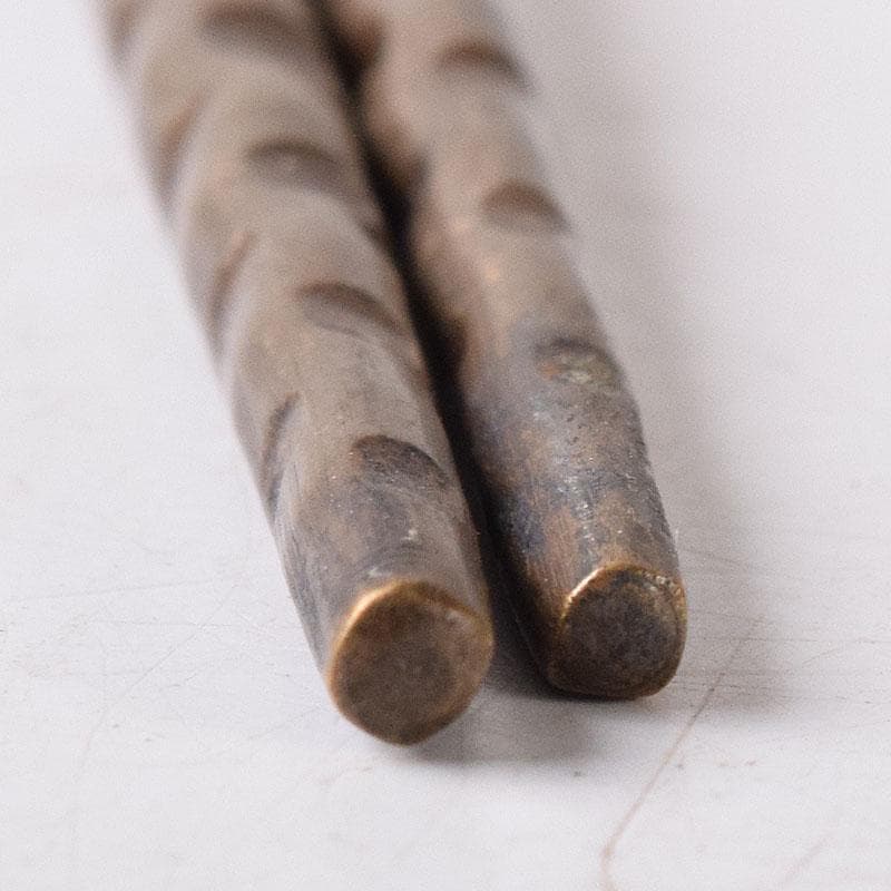 茶道具　金工師　木村清五郎（清雲）造　銅製　菊頭　火箸　共布共箱　C　R8471